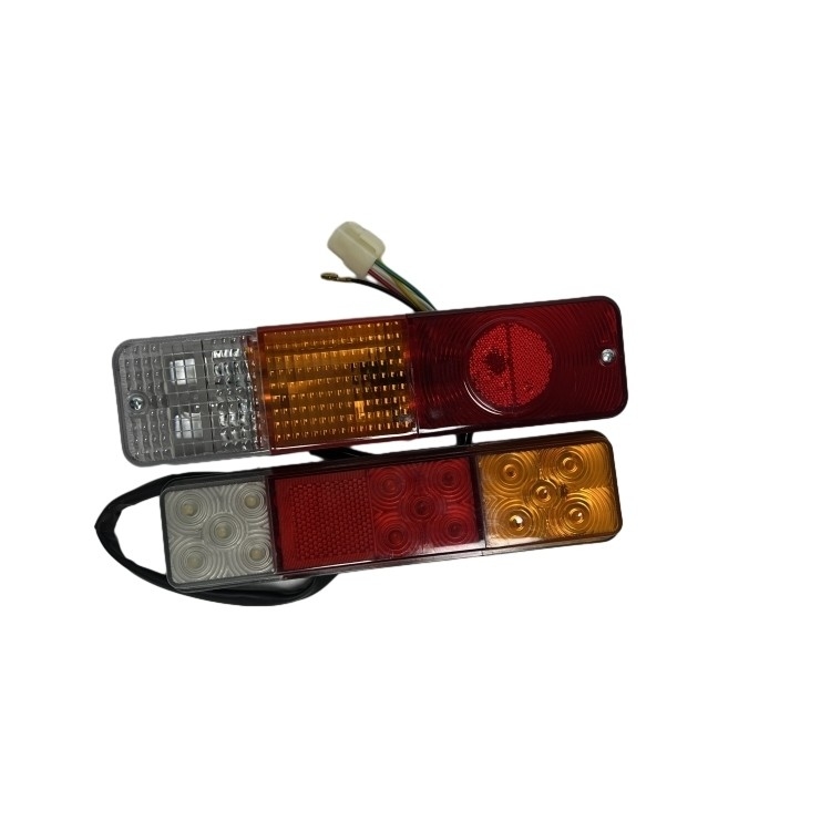 ร้านซ่อมเครื่องจักร D08HZHD-LED Tail Light Lamp สําหรับ CPCD30 K Series Forklift ลําโพงหลัง